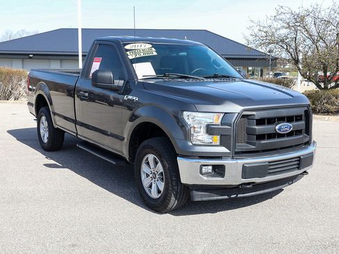 Used 2017 Ford F150 XL w/ Equipment Group 101A Mid image 9