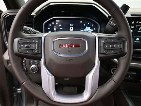 Used 2025 GMC Sierra 2500 SLT w/ Texas SLT Premium Package AWD/4WD image 10
