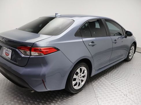 Used 2024 Toyota Corolla LE FWD image 8