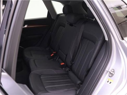 Certified 2022 Audi Q5 2.0T Premium image 15