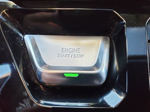 Used 2022 GMC Sierra 1500 Denali w/ Denali Reserve Package image 22