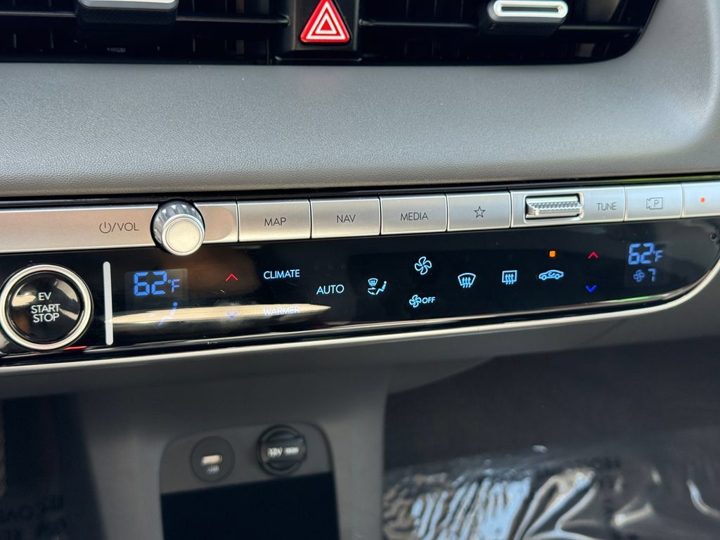 Certified 2024 Hyundai Ioniq 5 SE RWD image 21