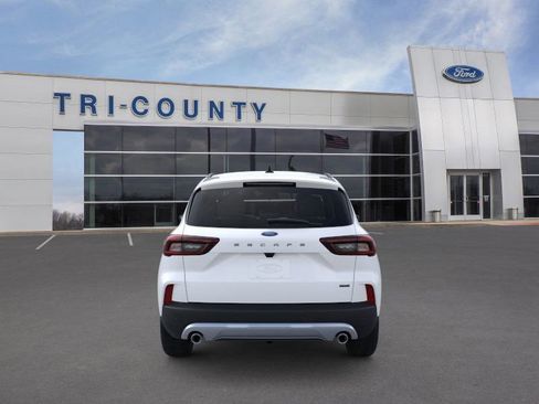 New 2026 Ford Escape SE FWD image 5