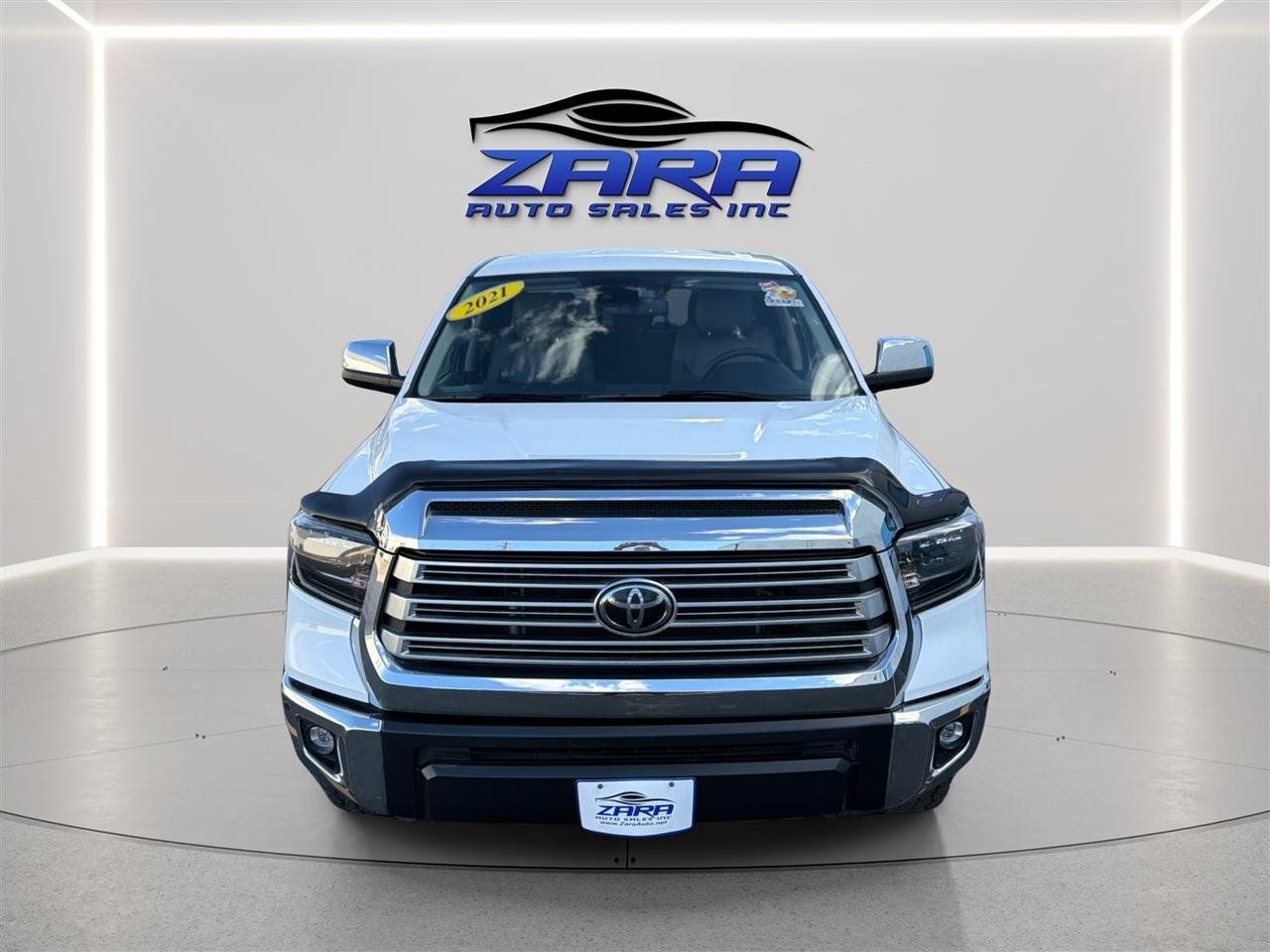 Used 2021 Toyota Tundra Limited w/ Limited Premium Package AWD/4WD image 10