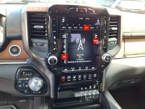 Used 2021 RAM 1500 Limited w/ Off Road Group AWD/4WD image 19