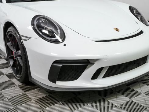 Certified 2018 Porsche 911 GT3 w/ Sport Chrono Package RWD image 35