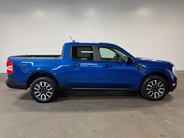 Used 2024 Ford Maverick Lariat FWD image 2