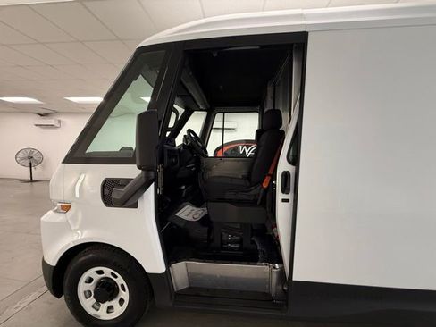 New 2026 Chevrolet Brightdrop 400 w/ Battery Pack, Max Range image 11