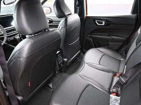 New 2026 Jeep Compass Trailhawk image 28