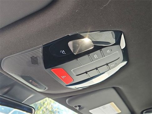 Certified 2025 Kia K4 GT-Line image 27