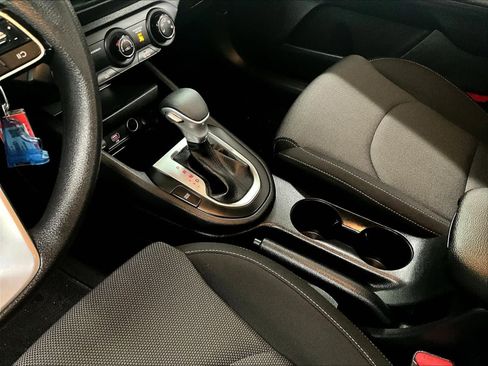 Used 2022 Kia Forte LXS w/ LXS Technology Package image 20