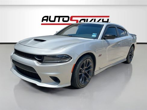 Used 2023 Dodge Charger Scat Pack image 3