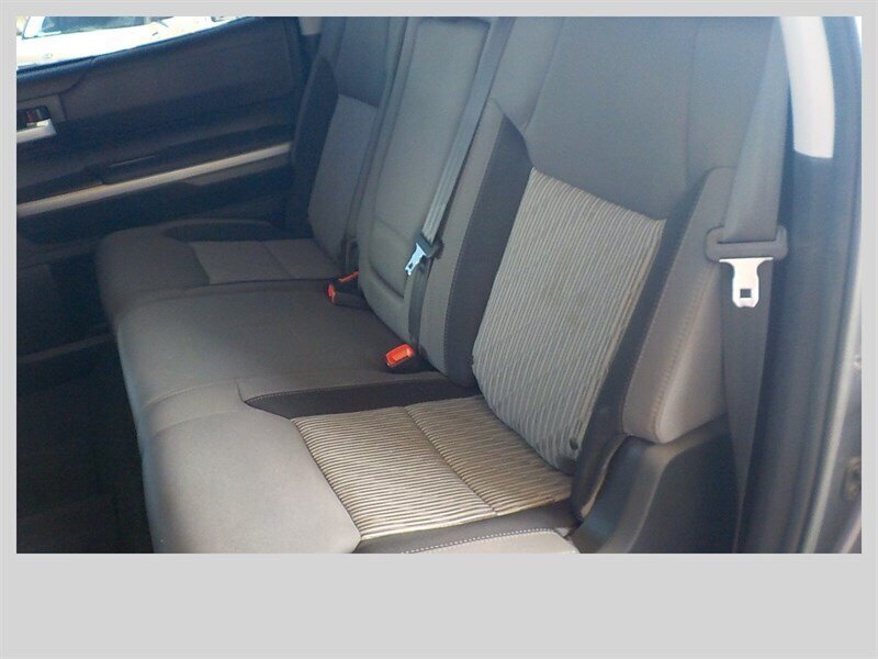 Used 2017 Toyota Tundra SR5 AWD/4WD image 6
