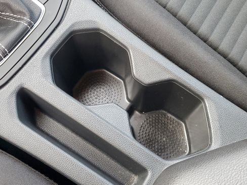 Used 2025 Volkswagen Jetta S image 25