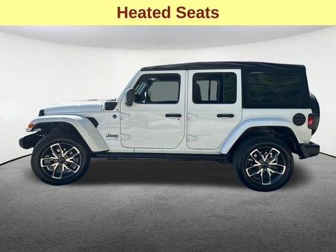 Used 2024 Jeep Wrangler Unlimited w/ Convenience Group AWD/4WD image 6