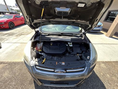 Used 2016 Ford Escape Titanium w/ Equipment Group 301A FWD image 10