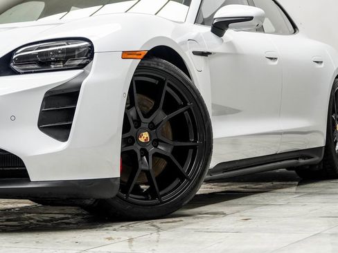 Used 2023 Porsche Taycan GTS w/ Premium Package image 7