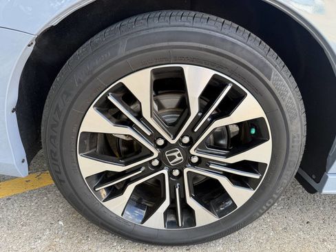 Used 2025 Honda Odyssey Elite image 33