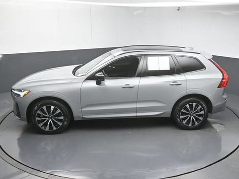 Used 2024 Volvo XC60 B5 Core AWD/4WD image 47