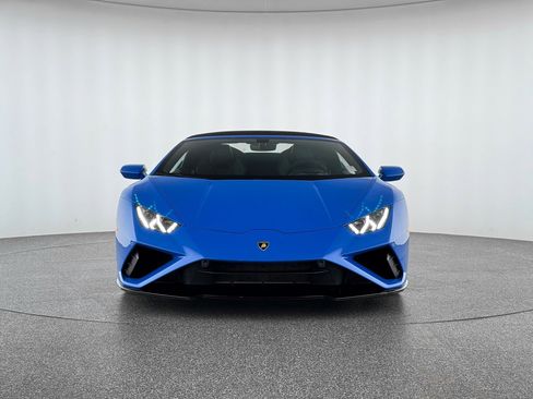 Used 2022 Lamborghini Huracan EVO image 10