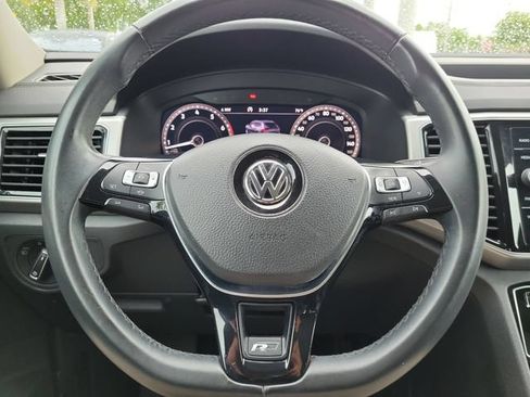 Used 2019 Volkswagen Atlas SEL R-Line AWD/4WD image 20
