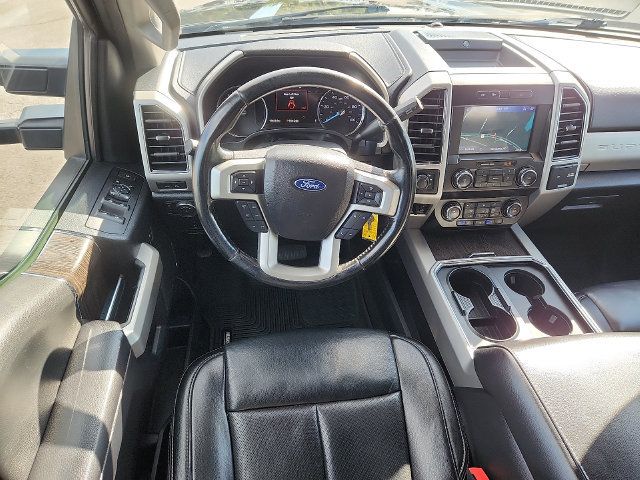 Used 2021 Ford F250 Lariat w/ Lariat Value Package AWD/4WD image 11