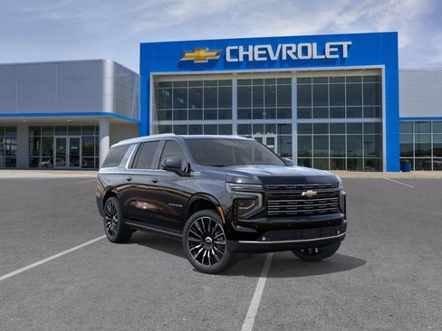 New 2026 Chevrolet Suburban High Country AWD/4WD image 2