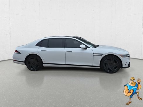 New 2026 Genesis G90 3.5T Prestige image 4