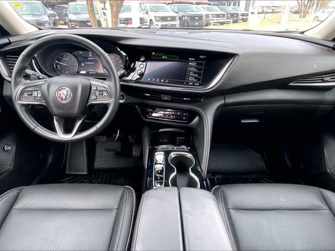 Used 2023 Buick Envision Essence image 16