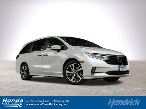 Used 2023 Honda Odyssey Touring image 1