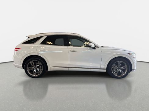 New 2024 Genesis Electrified GV70 Advanced image 24