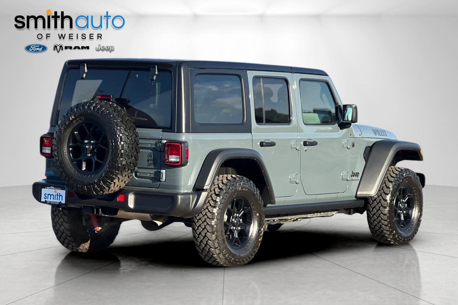 Used 2025 Jeep Wrangler Unlimited Sport AWD/4WD image 4