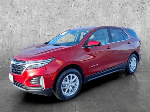 Used 2023 Chevrolet Equinox LT image 1
