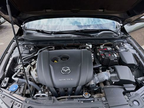Used 2019 MAZDA MAZDA3 AWD Hatchback w/ Premium Pkg image 33
