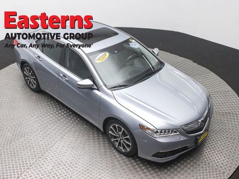 Used 2016 Acura TLX V6 w/ Technology Package image 3