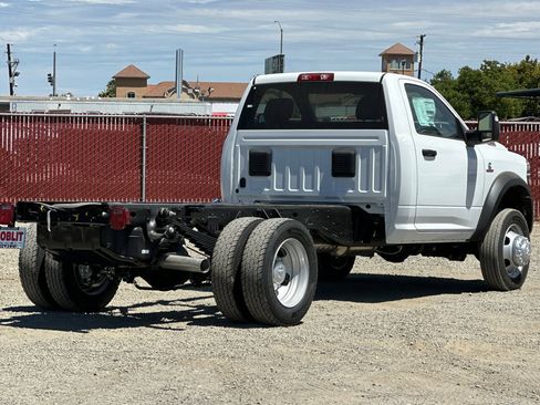 New 2025 RAM 5500 Tradesman image 3