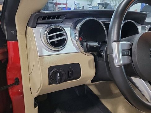 Used 2005 Ford Mustang GT image 14