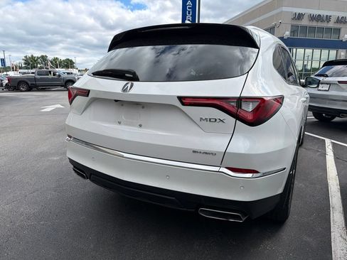 Used 2024 Acura MDX SH-AWD w/ Advance Package image 4