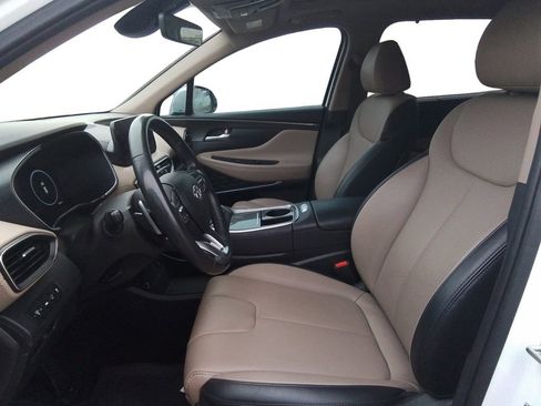 Used 2023 Hyundai Santa Fe SEL w/ Premium Package image 9