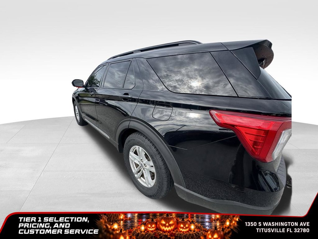 Used 2023 Ford Explorer XLT w/ Equipment Group 202A RWD image 7
