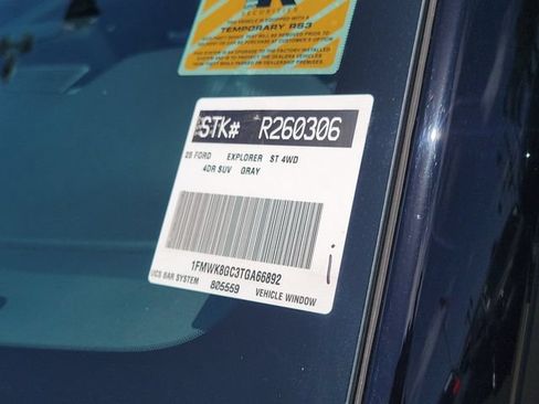 Used 2026 Ford Explorer ST w/ Sun And Sound Package AWD/4WD image 32
