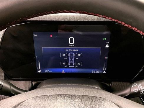 Used 2025 Chevrolet TrailBlazer RS w/ Convenience Package image 26