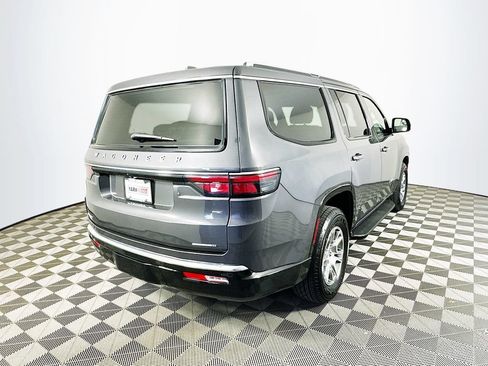 Certified 2022 Jeep Wagoneer Series I AWD/4WD image 11