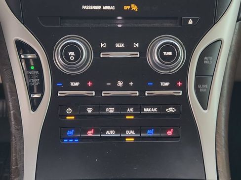 Used 2018 Lincoln MKX Reserve w/ Lincoln MKX Climate Package FWD image 17