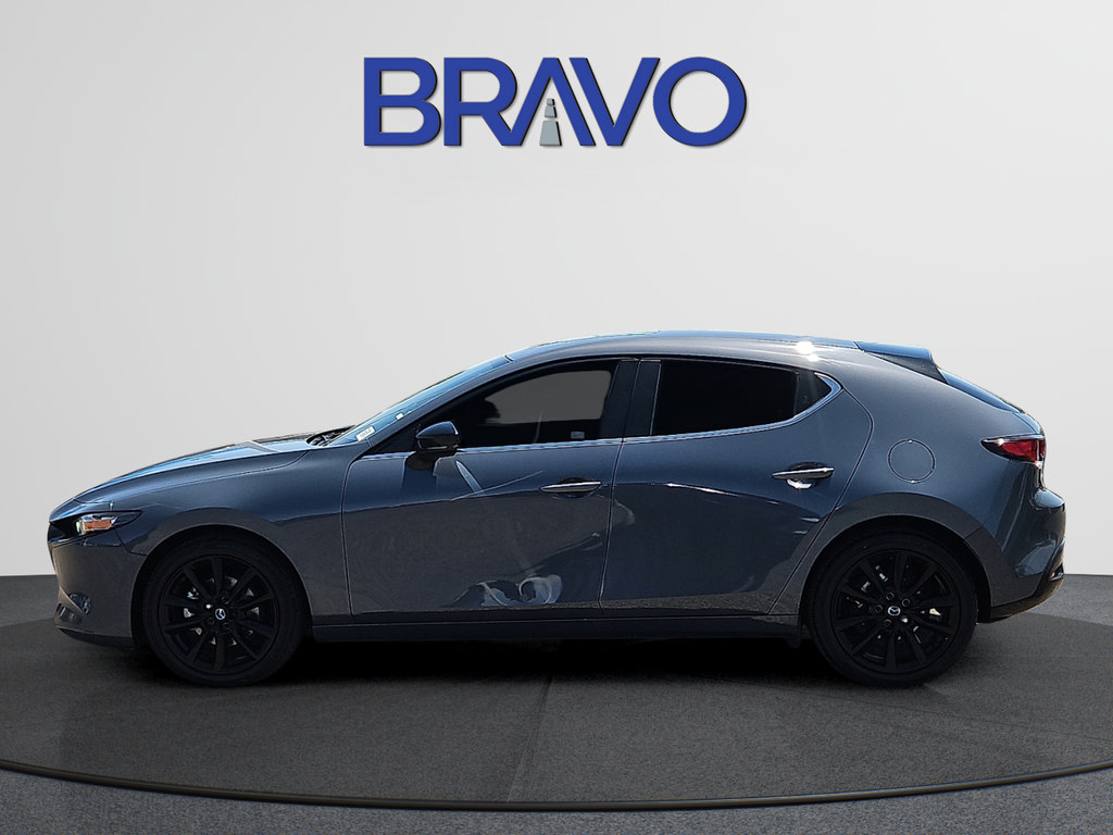 Used 2023 MAZDA MAZDA3 s AWD/4WD image 2
