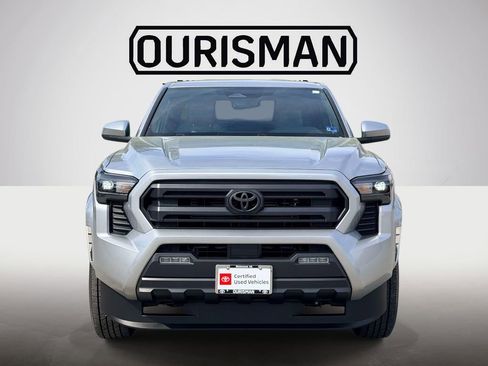 Certified 2025 Toyota Tacoma SR5 image 24