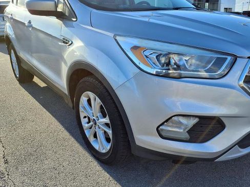 Certified 2017 Ford Escape SE w/ Equipment Group 201A image 24