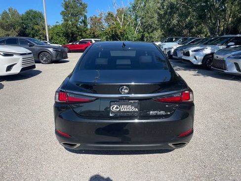 Used 2022 Lexus ES 350 w/ Premium Package FWD image 3
