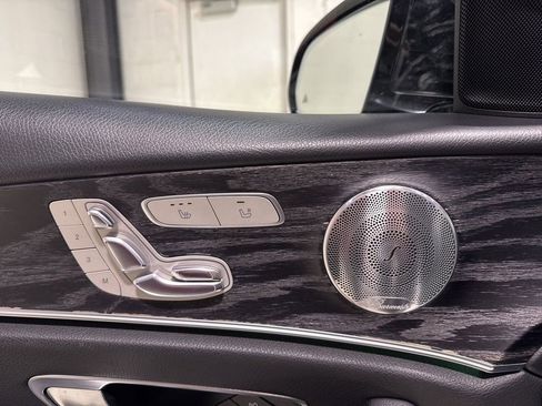 Used 2017 Mercedes-Benz E 400 4MATIC Wagon w/ Premium 1 Package image 14