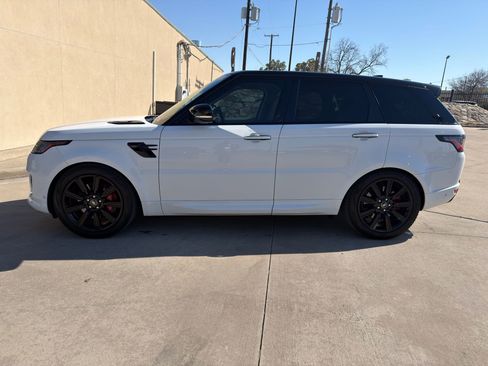 Used 2022 Land Rover Range Rover Sport HST image 2